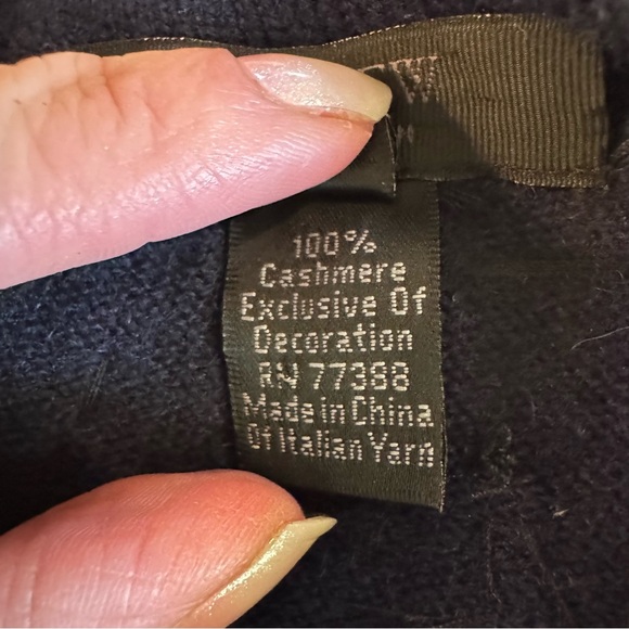 J.Crew Beaded Cashmere Holiday Sweater Top Navy Blue Size Small Y2K Italian Yarn - Picture 4 of 7